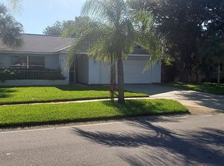 6570 Waterford Cir, Sarasota, FL 34238