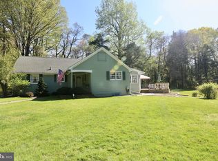152 Bells Lake Rd, Turnersville, NJ 08012