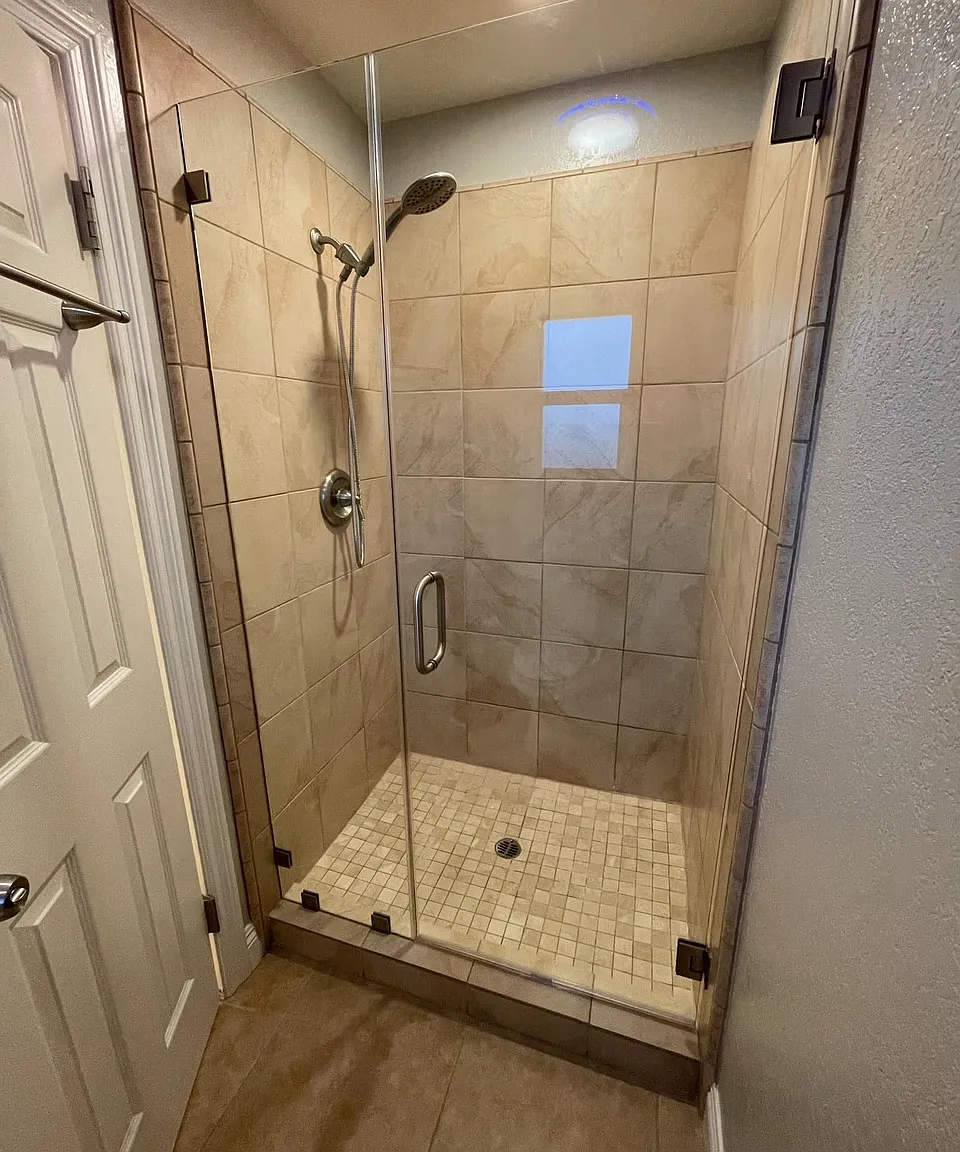 4 bed, 1713 sqft, $1,300 — Photo 4