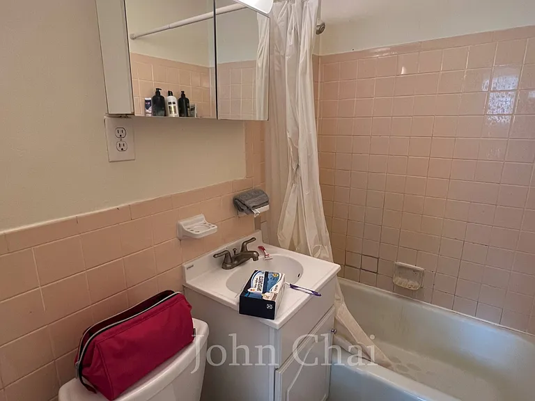 51 S Huntington Ave #204 — Photo 10
