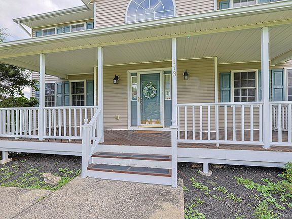 5th image of 173 Creamery Pond Road