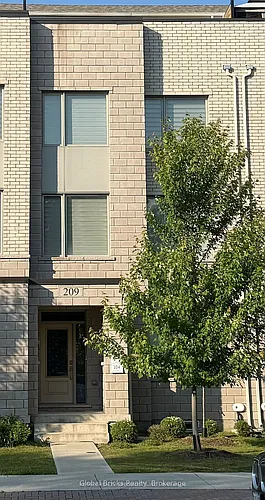 209 The Donway E Photo 1