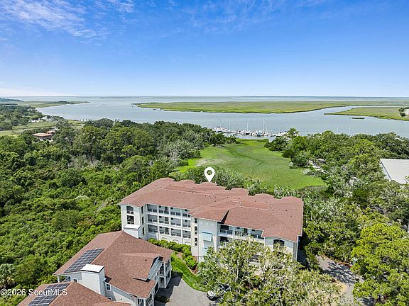 2nd image of 33 Harbor Rd
