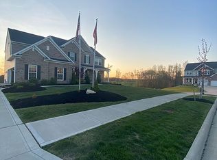 4868 Paramount Ct, North Canton, OH 44720