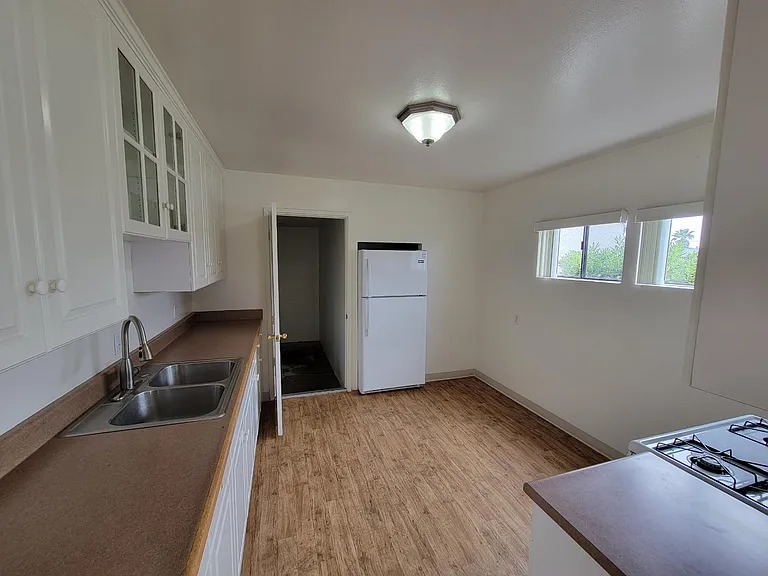 3292 Luna Ave — Photo 5