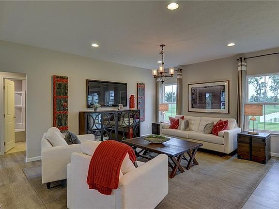 3rd image of 5529 Boucher Cir