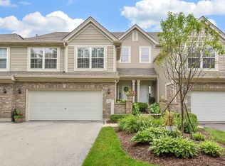 195 River Mist Dr, Oswego, IL 60543