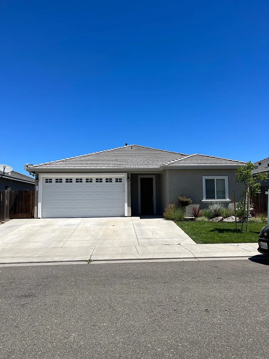 1389 Poppy Ridge Ct photo 1