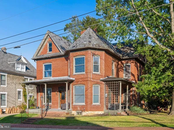 109 Main St, Myersville, MD 21773