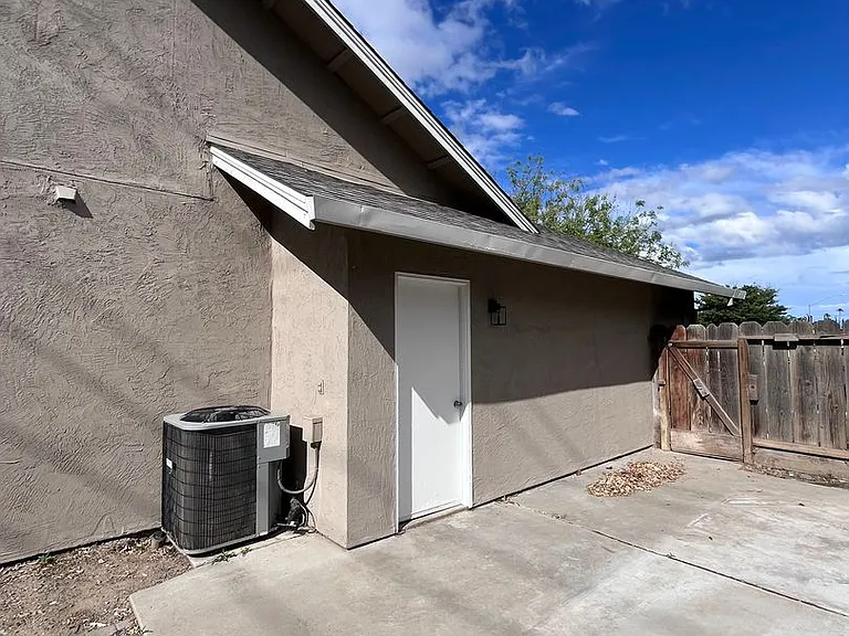 3401 Cassie Ln — Photo 19