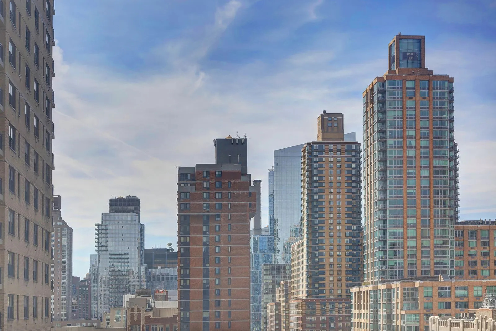 150 West End Avenue Wallpaper For Iphone