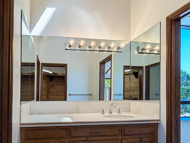 545 Hillgreen Dr — Photo 25
