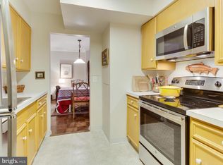 3800 Fairfax Dr APT 1401, Arlington, VA 22203