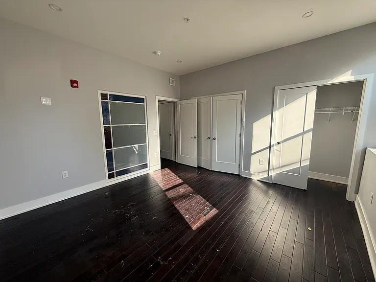 302 Richmond St #27 — Photo 10