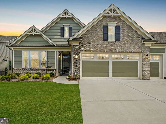 2nd image of 136 Conway Trl