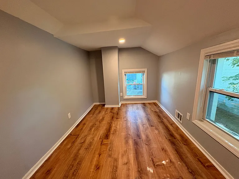 1219 Washington Ave — Photo 42