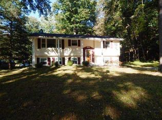 243 Oak Ridge Rd, Hopewell Junction, NY 12533
