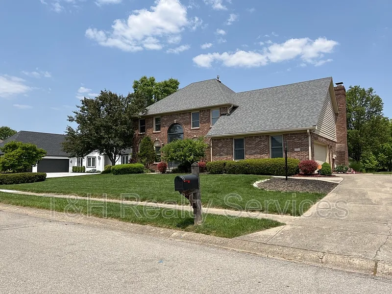 12154 Admirals Landing Blvd photo 1