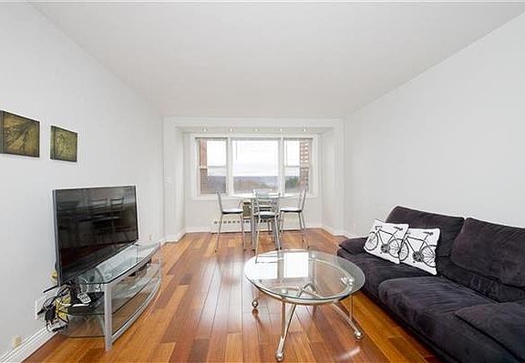 2nd image of 5700 Arlington Ave APT 8A