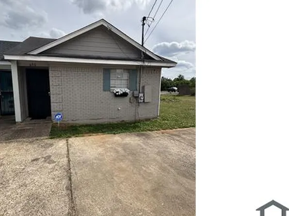 690 N Pass Rd, Montgomery, AL 36110