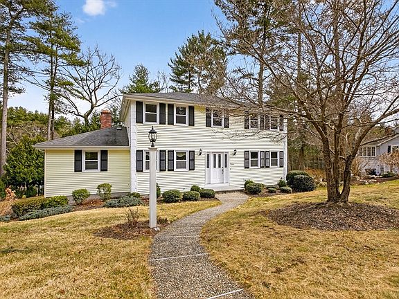 3rd image of 16 Eastmount Rd