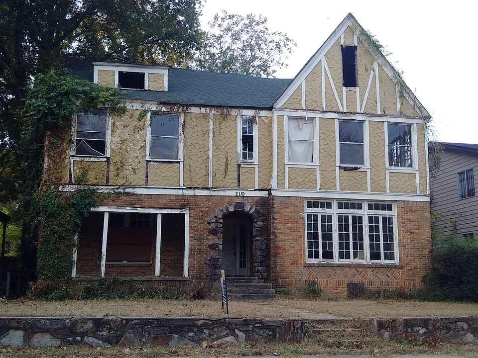 1st image of 2110 S Battery St