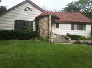 7309 N Whipple Ln, Kansas City, MO 64152