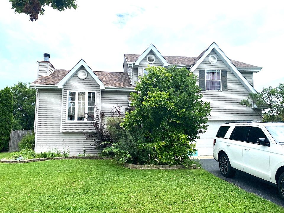 1st image of 908 Redwood Dr