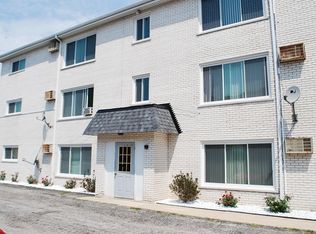 10634 Parkside Ave APT 3W, Chicago Ridge, IL 60415