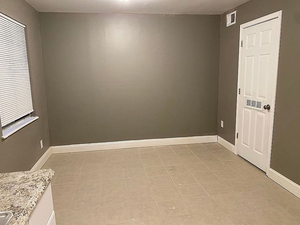 1st image of 3119 Delmar Blvd