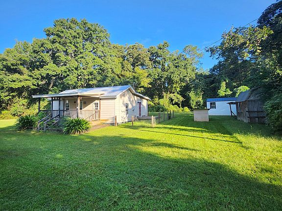 3rd image of 124 Five Points Rd