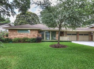 6303 Grovewood Ln, Houston, TX 77008