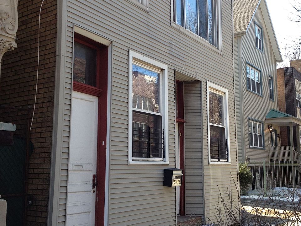 1st image of 651 W Aldine Ave