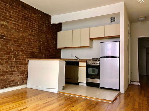 5th image of 6 Charles St #2DD
