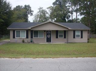 655 Maxwell St, Hinesville, GA 31313