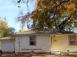 135 S Park Dr, Stillwater, OK 74074
