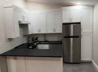 414 W 48th St #D, Savannah, GA 31405