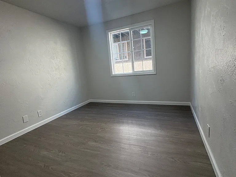1442 E 18th Ave #24 — Photo 9