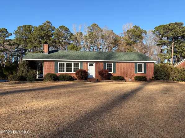 1764 John Small Avenue, Washington, NC 27889