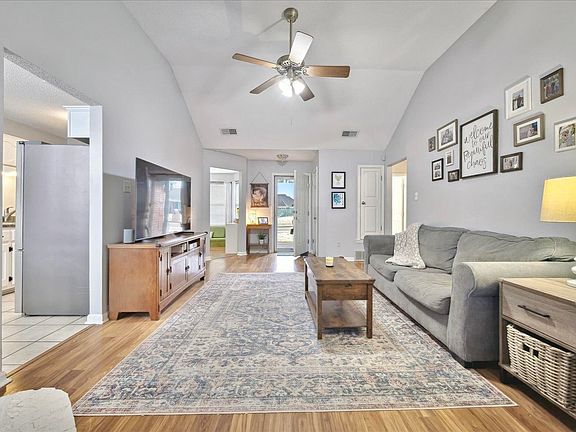 5th image of 8043 Sandywood Ln