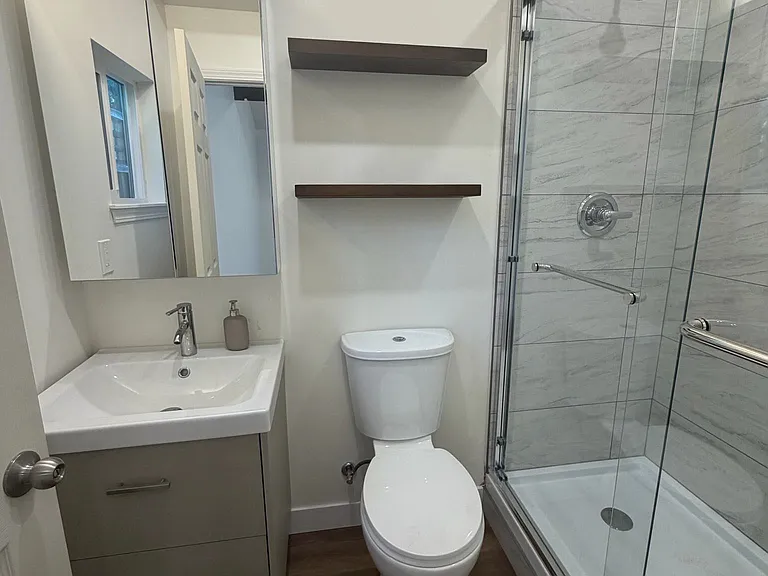 354 Fuller Ave #B — Photo 21