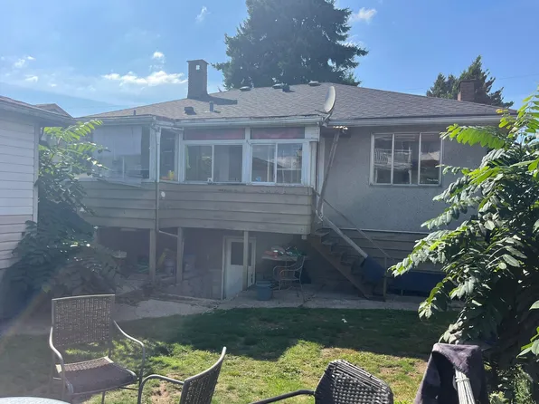 5010 Lorraine Ave, Burnaby, BC V5G 2S2