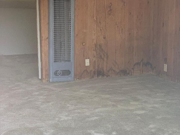 3rd image of 1812 Cabrillo Ave
