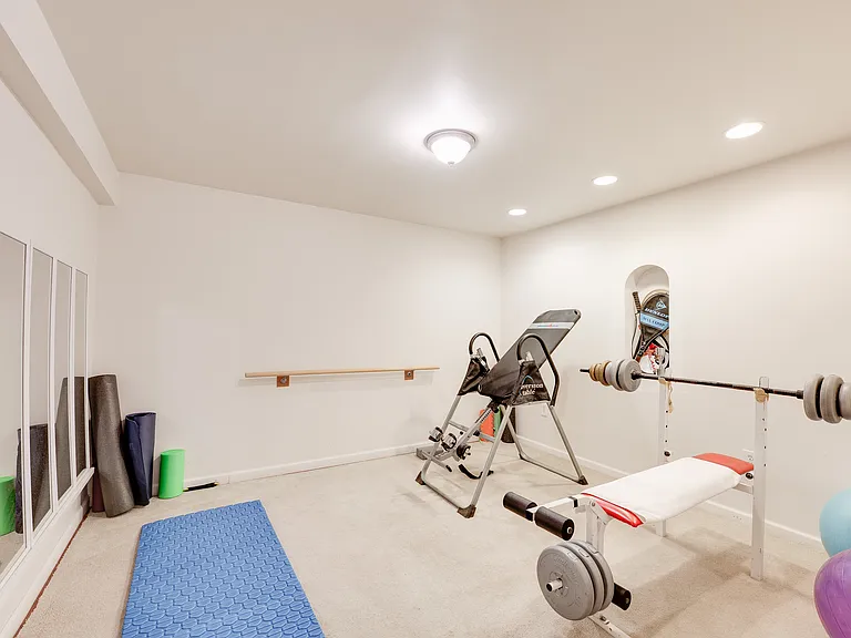 18 Bayberry Dr — Photo 20