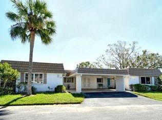 2020 Riverbluff Pkwy #V-329, Sarasota, FL 34231