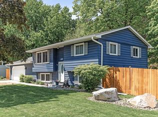 11100 98th Ave N, Maple Grove, MN 55369