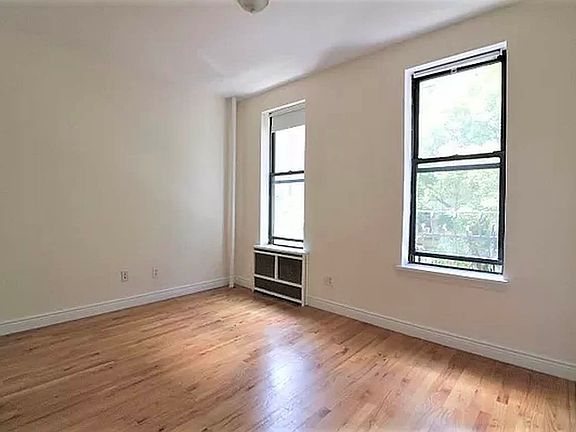 5th image of 243 W 107th St APT 4e