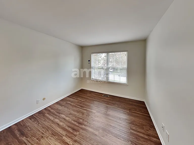21744 W Knollwood Dr — Photo 18