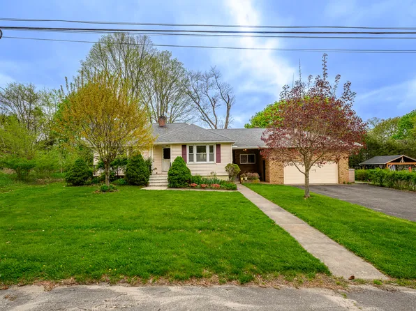 30 Girard Avenue, Waterbury, CT 06704