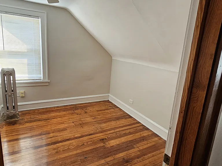 16109 Clifton Blvd #16109 — Photo 16